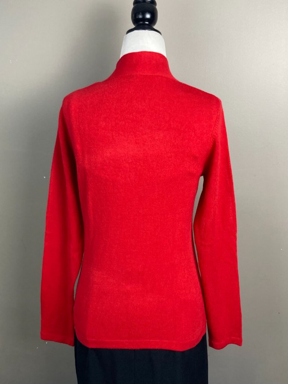 TABI Red thin knit v-neck sweater w/ adjustable neck tie pieces XS SMALL MEDIUM - Picture 16 of 16